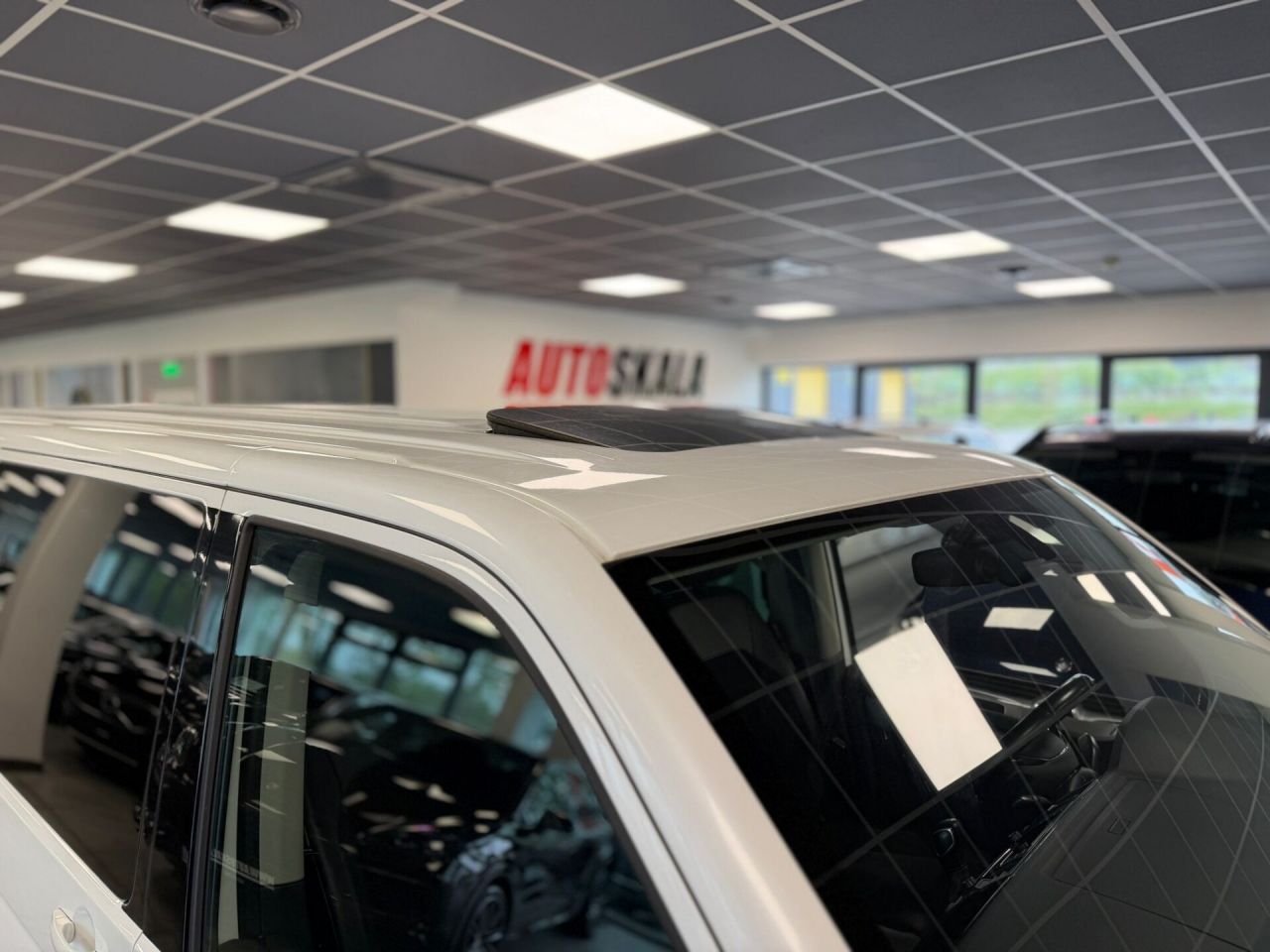 Volkswagen Multivan | 33