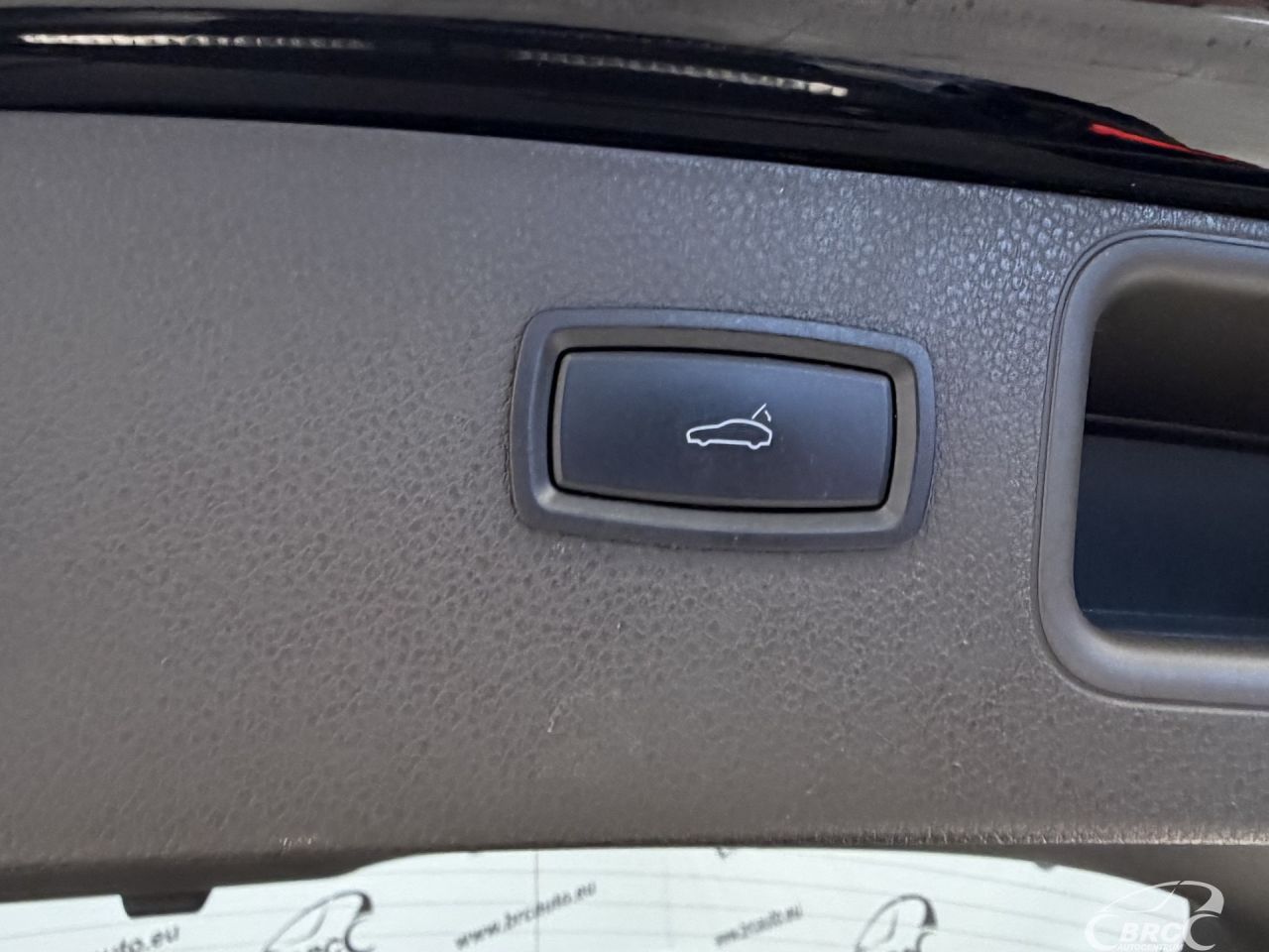 Porsche Macan | 42