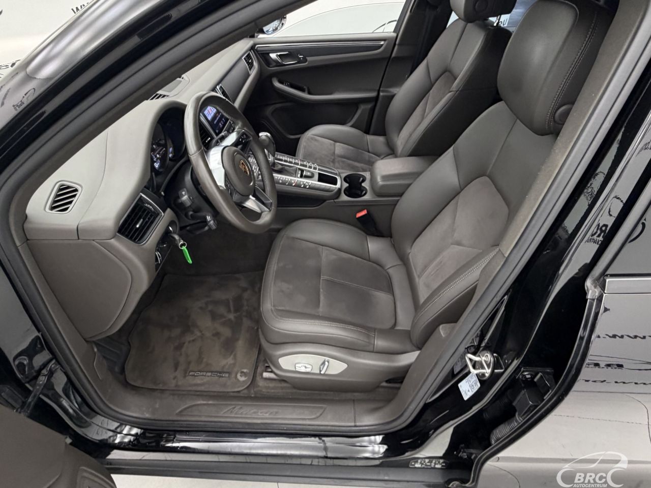 Porsche Macan | 17