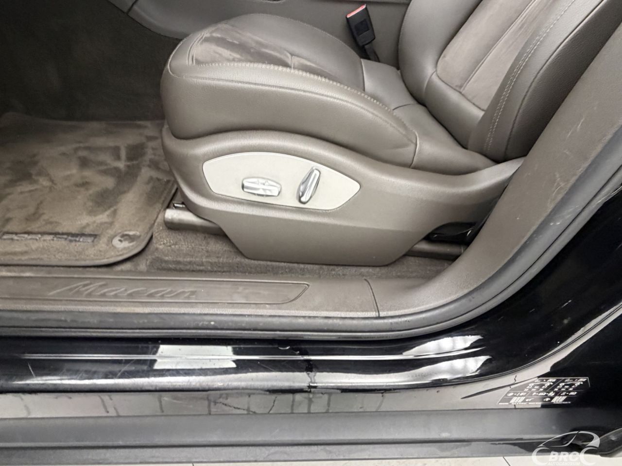 Porsche Macan | 18