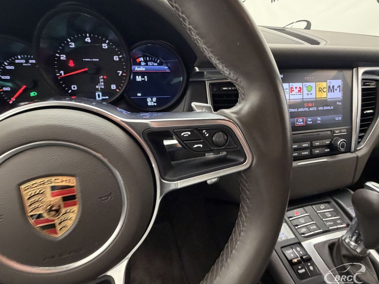 Porsche Macan | 26