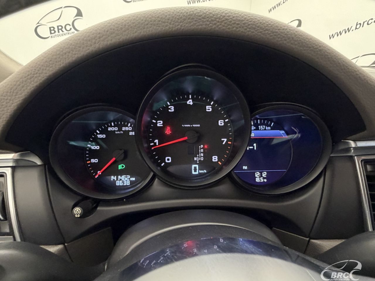 Porsche Macan | 28