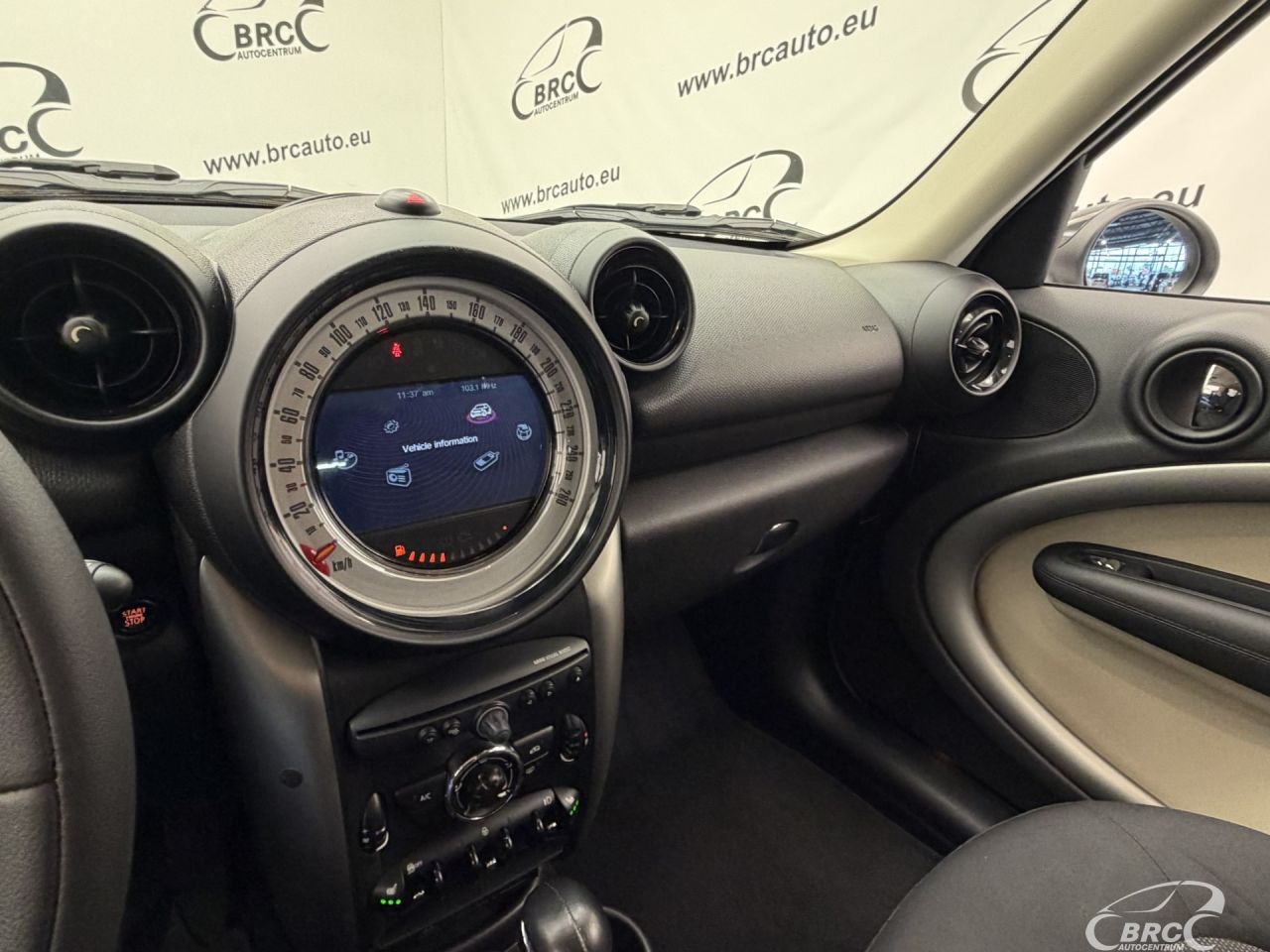 Mini Countryman | 19