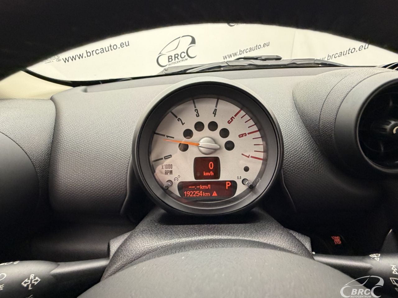 Mini Countryman | 23