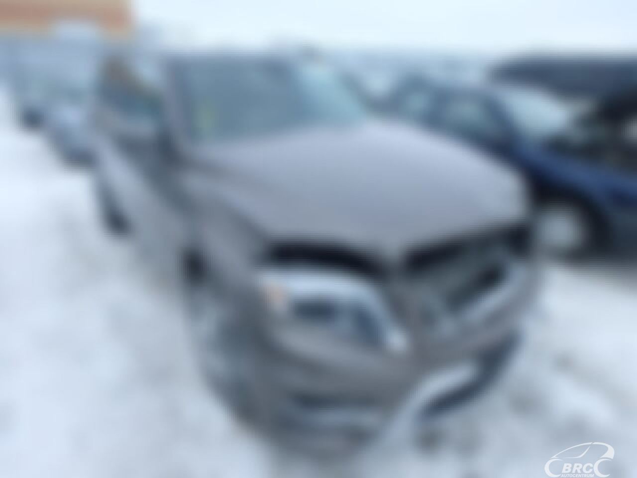 Mercedes-Benz GLK250 | 42