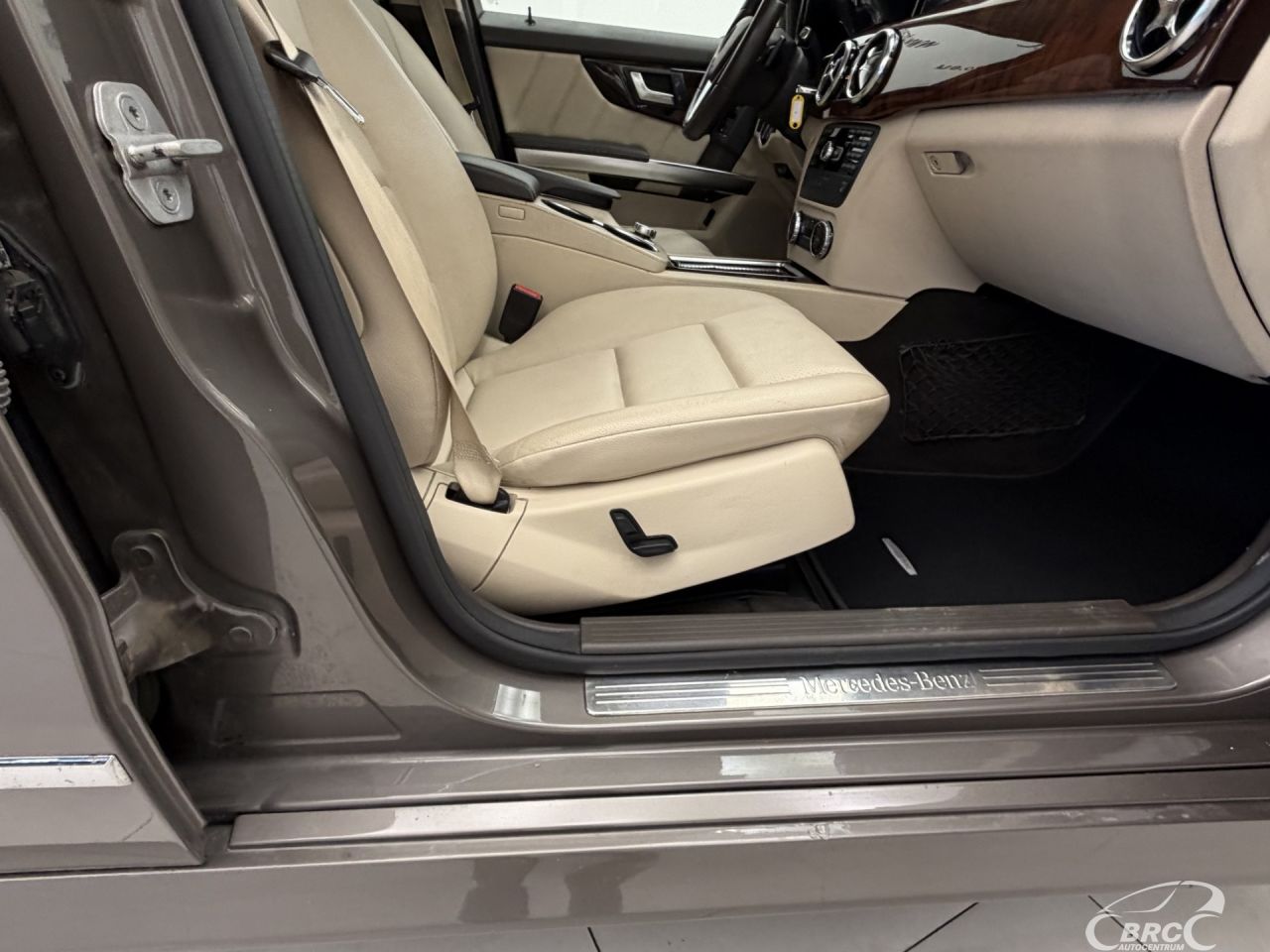 Mercedes-Benz GLK250 | 5