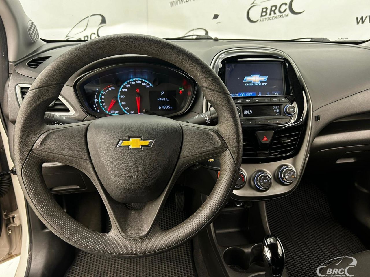 Chevrolet Spark | 11