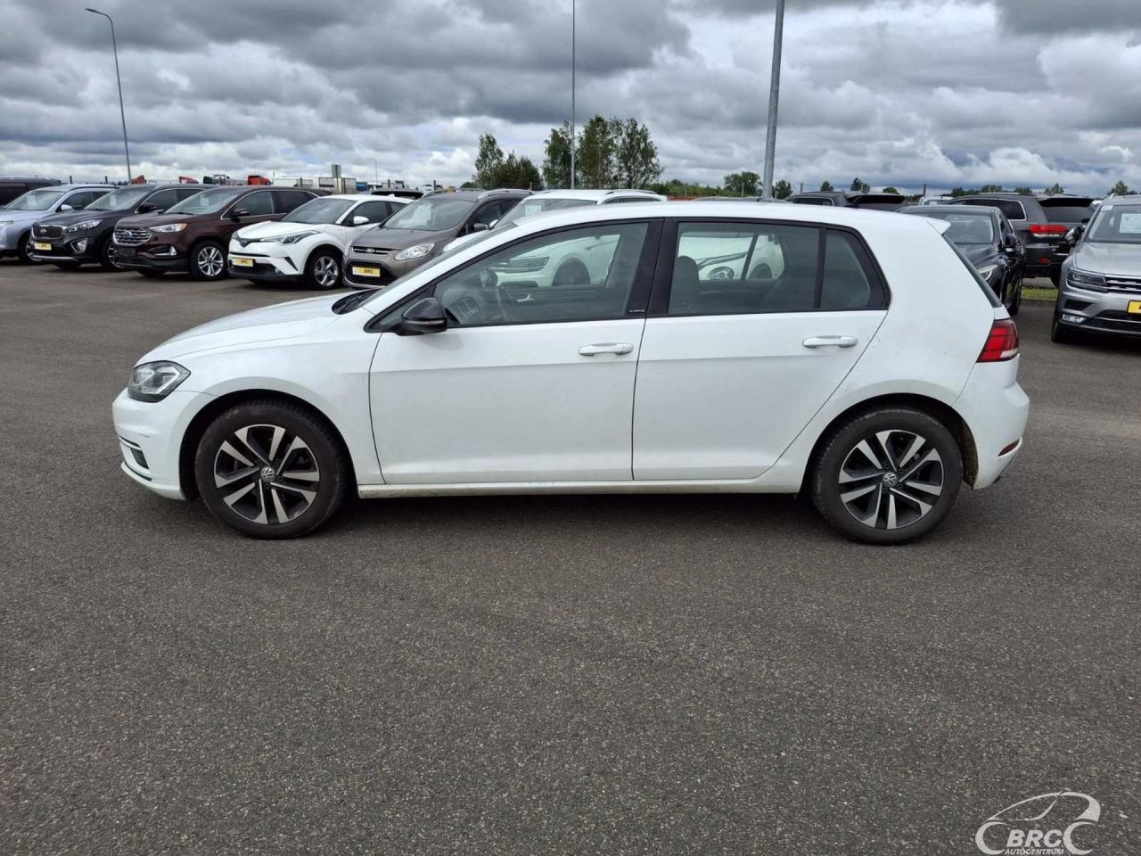 Volkswagen Golf | 3