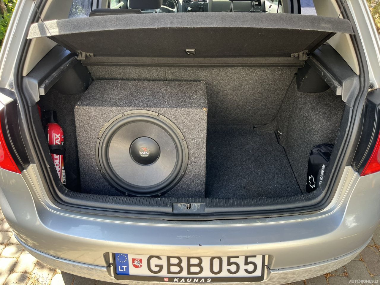Volkswagen Golf | 12