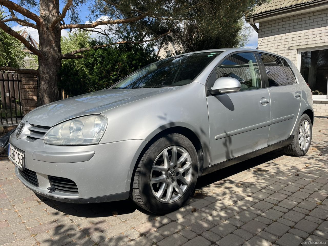 Volkswagen Golf | 2