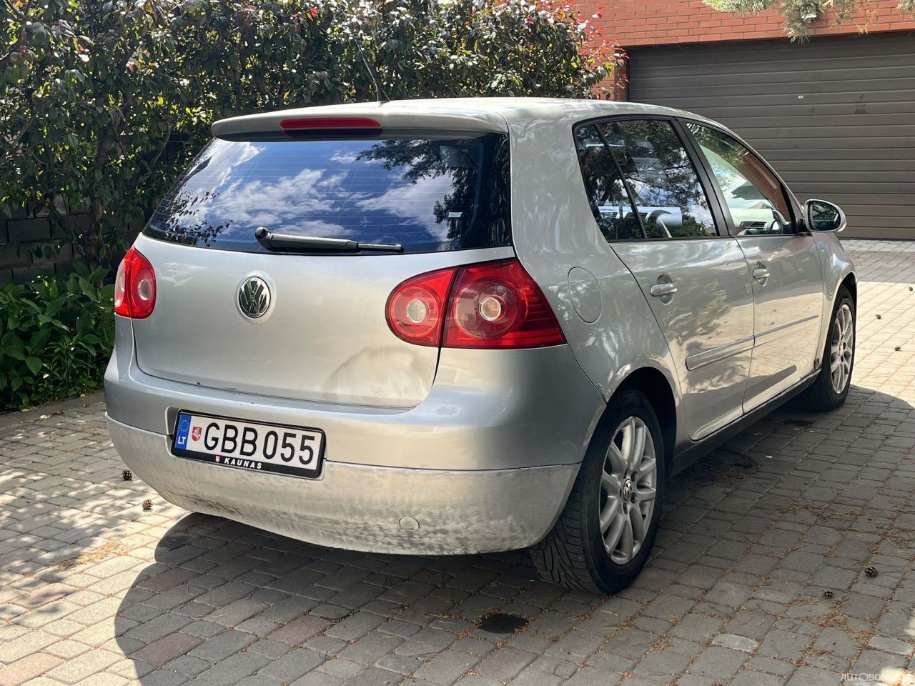 Volkswagen Golf | 3