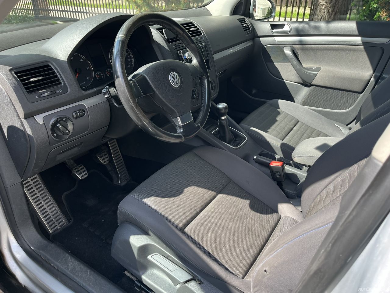 Volkswagen Golf | 5