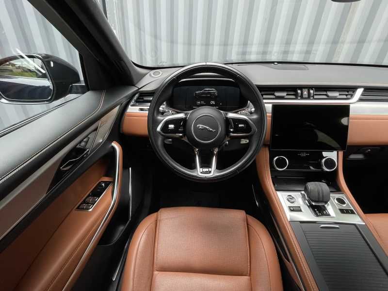 Jaguar F-Pace | 10