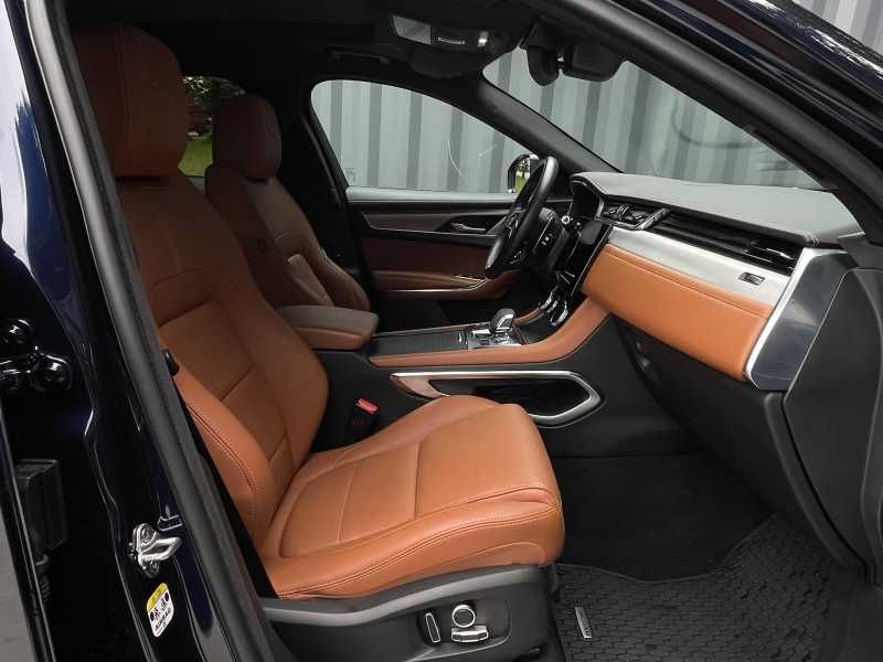 Jaguar F-Pace | 7