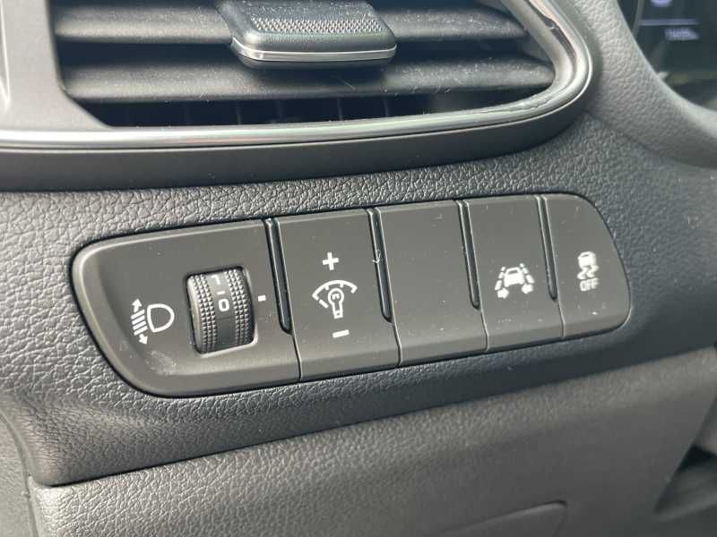Hyundai i30 | 14