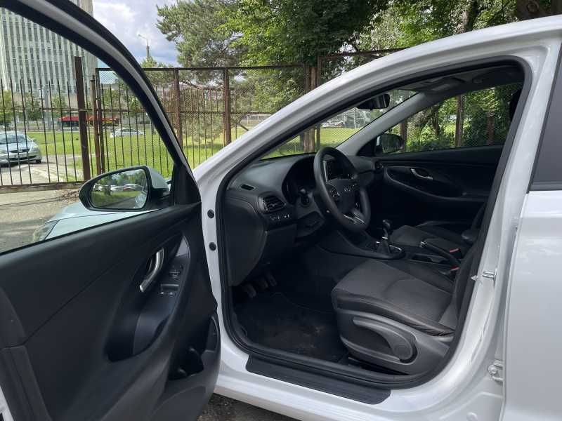 Hyundai i30 | 8