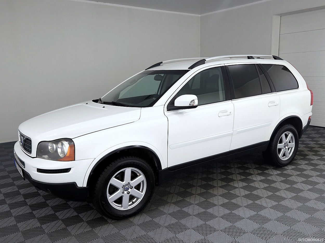 Volvo XC90 | 1
