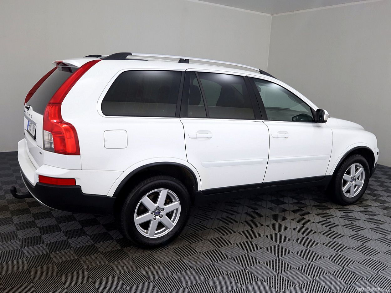 Volvo XC90 | 2