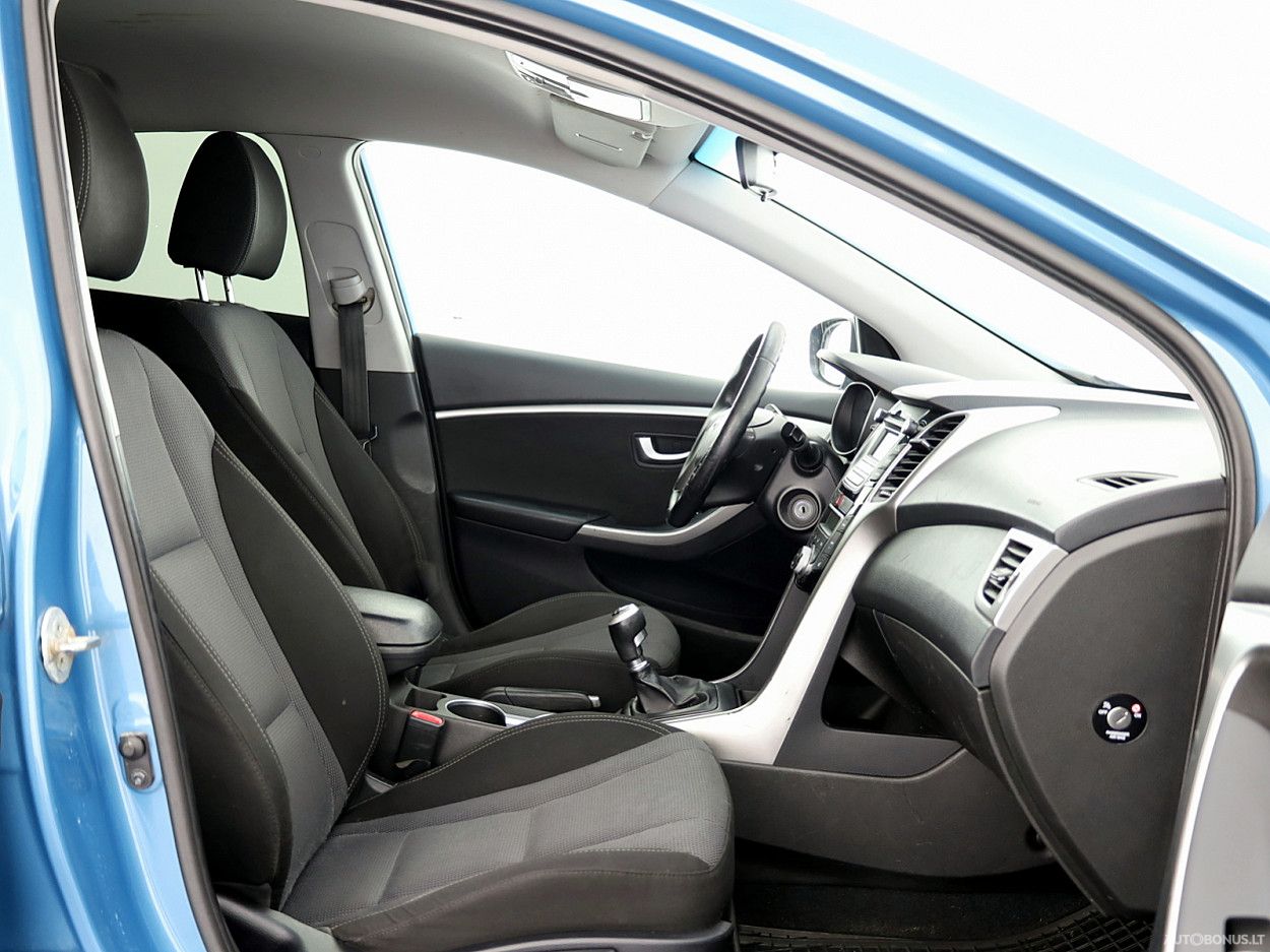 Hyundai i30 | 5