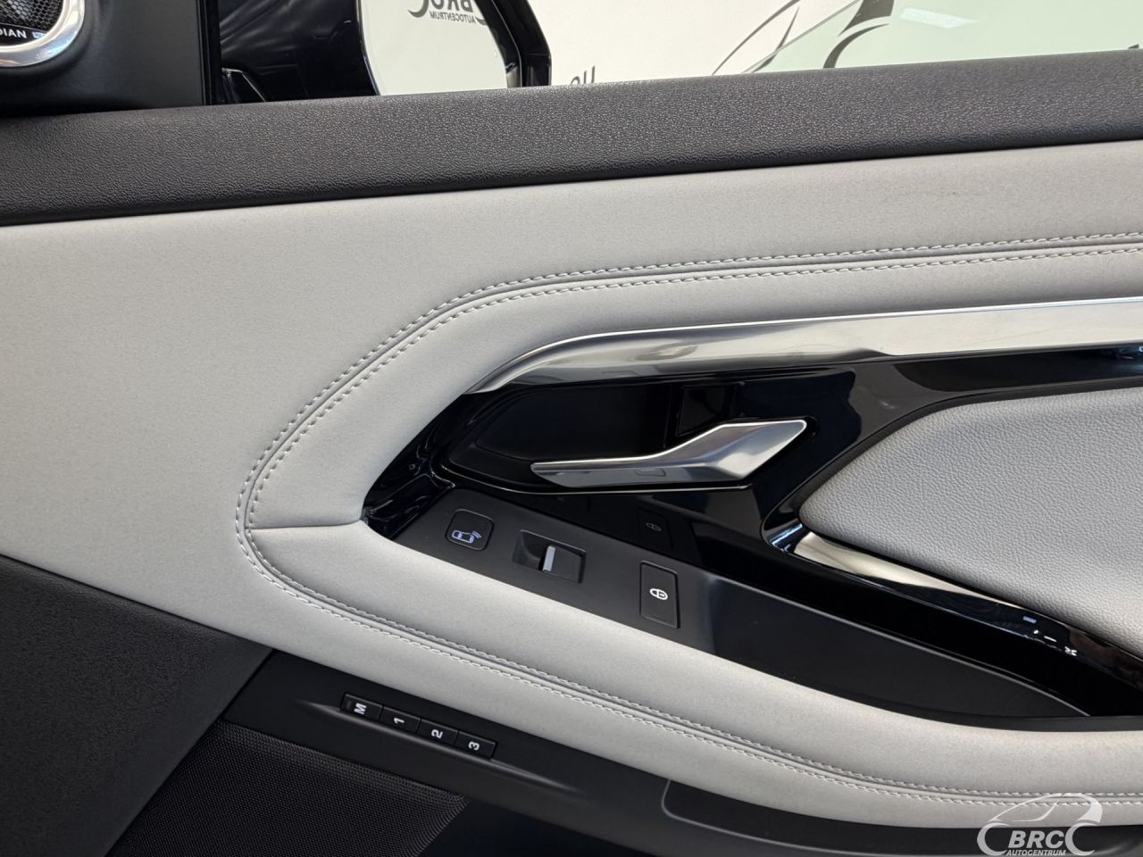 Land Rover Range Rover | 17