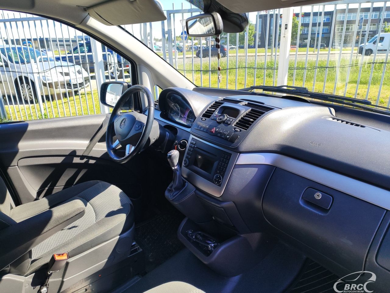 Mercedes-Benz Vito | 6