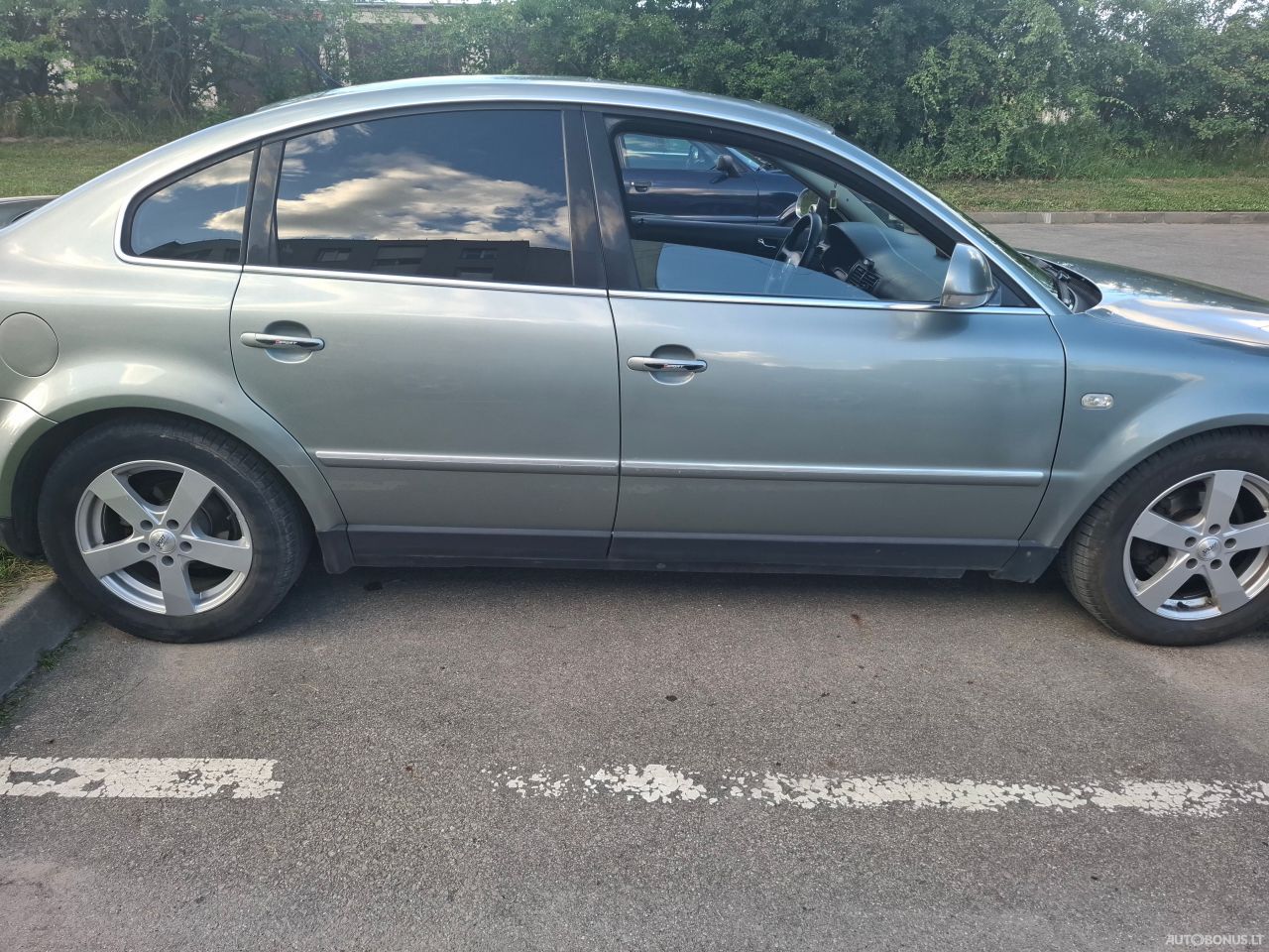 Volkswagen Passat | 10