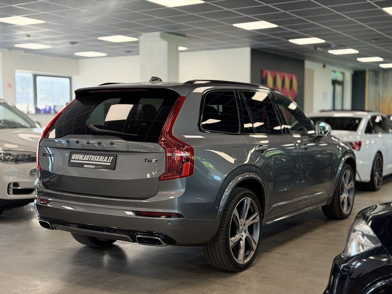 Volvo XC90 | 5