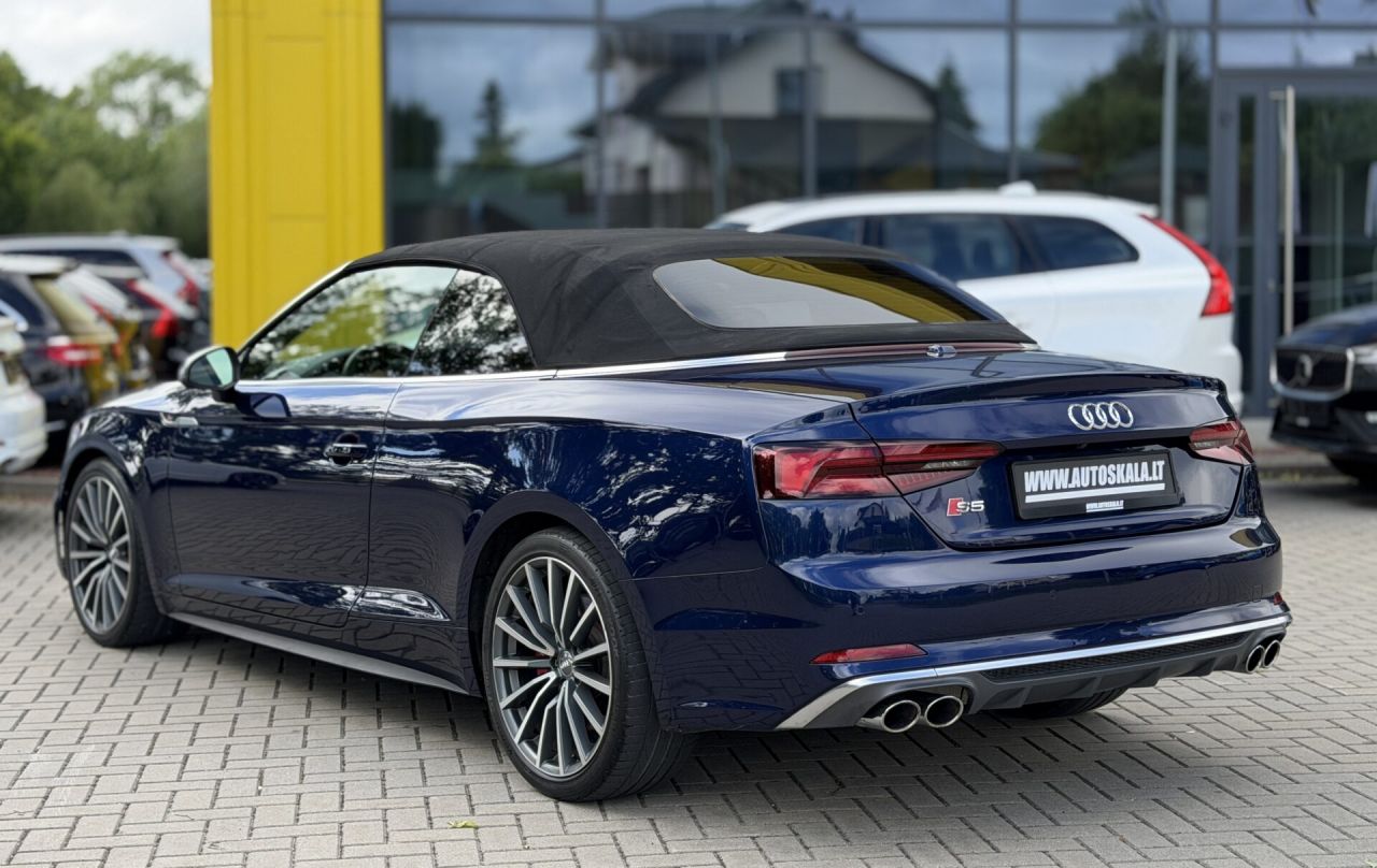 Audi S5 | 14