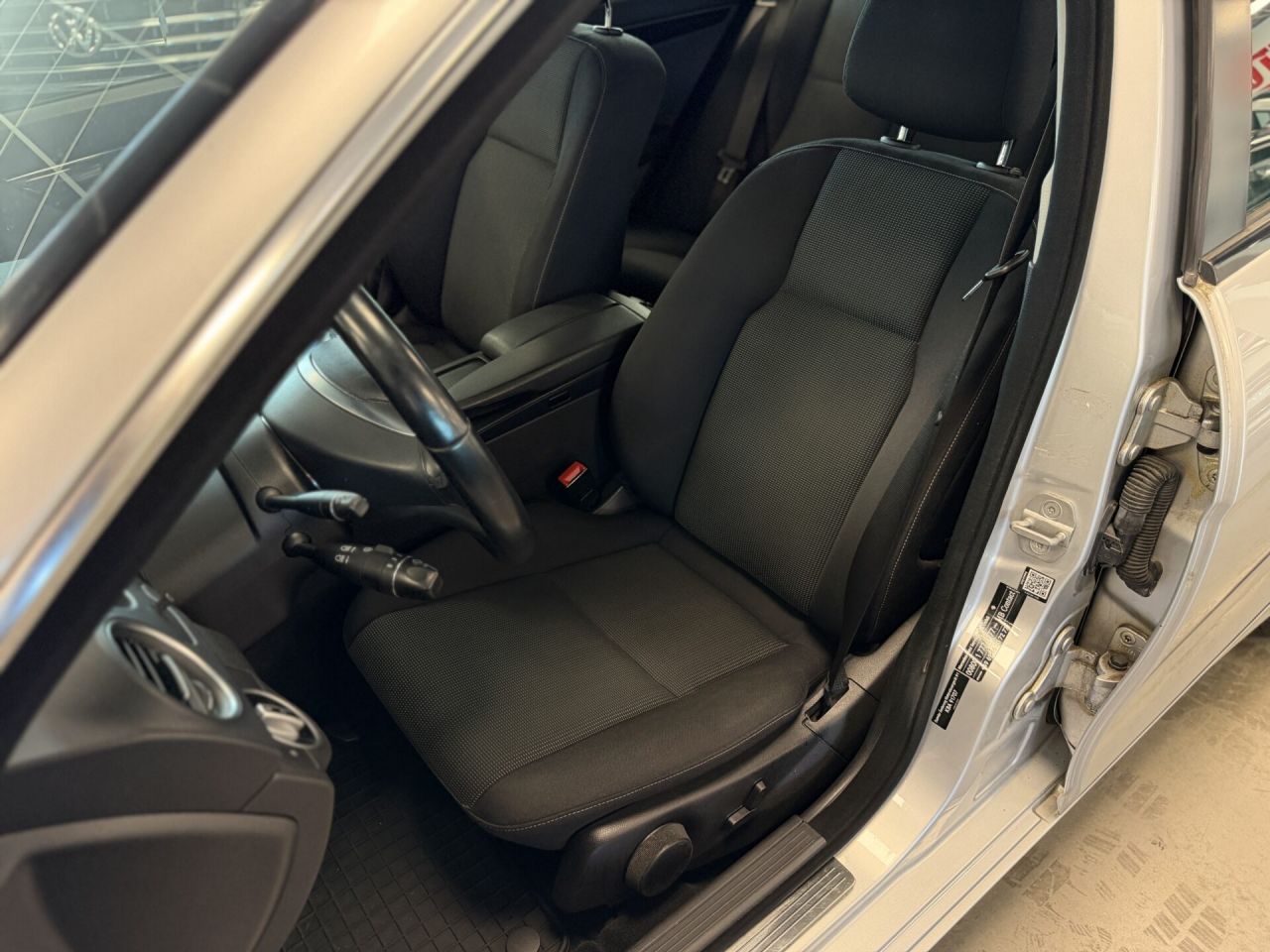 Mercedes-Benz C200 | 19