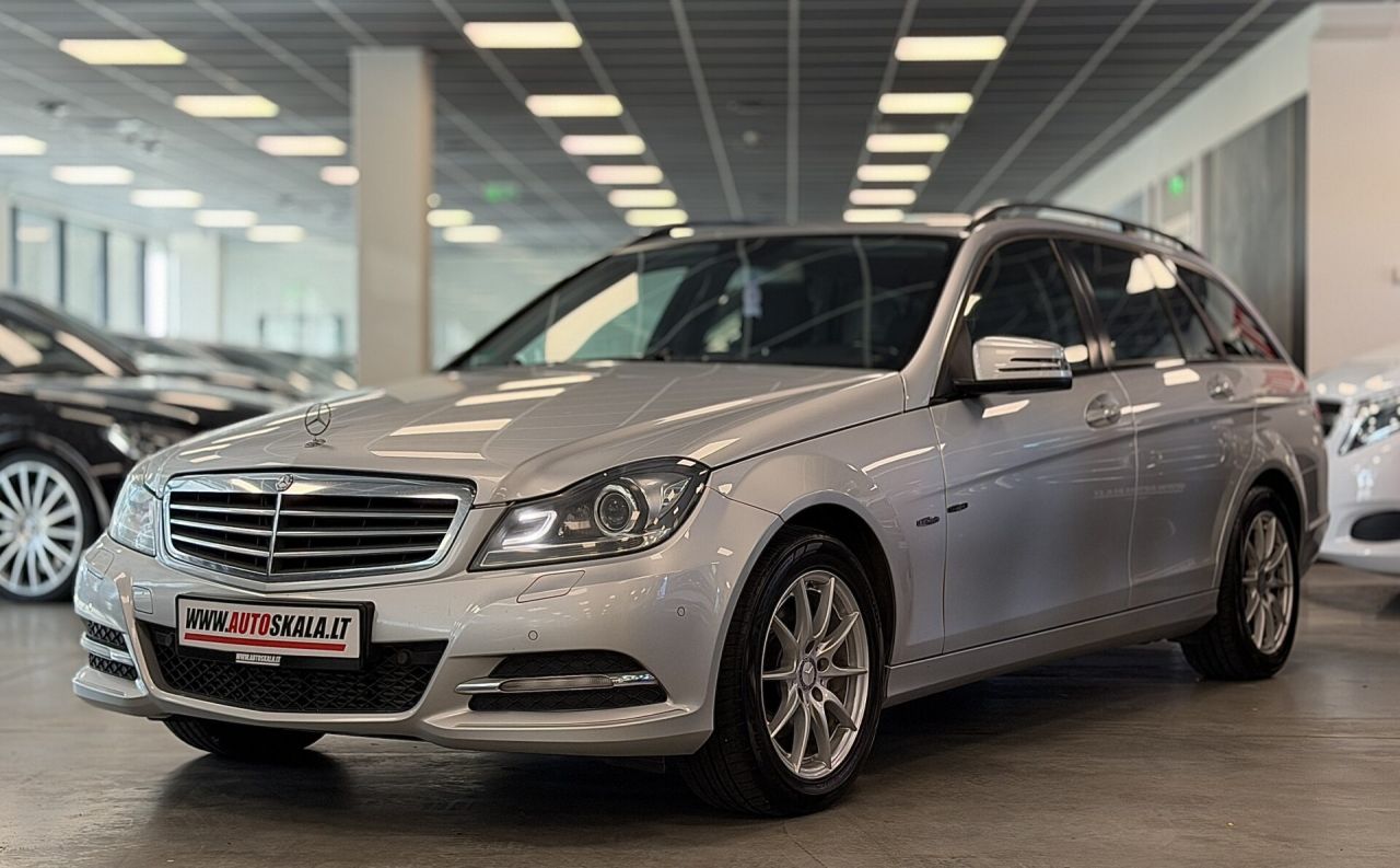 Mercedes-Benz C200 | 22