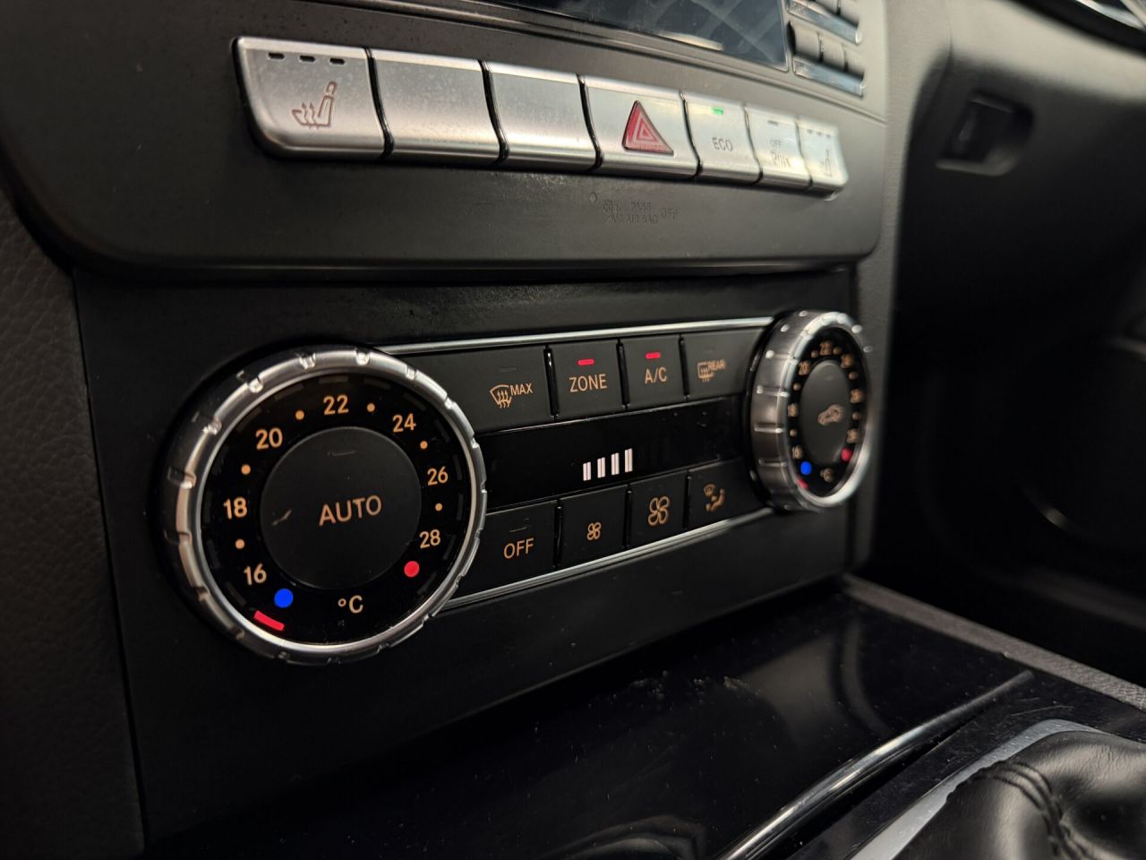 Mercedes-Benz C200 | 15
