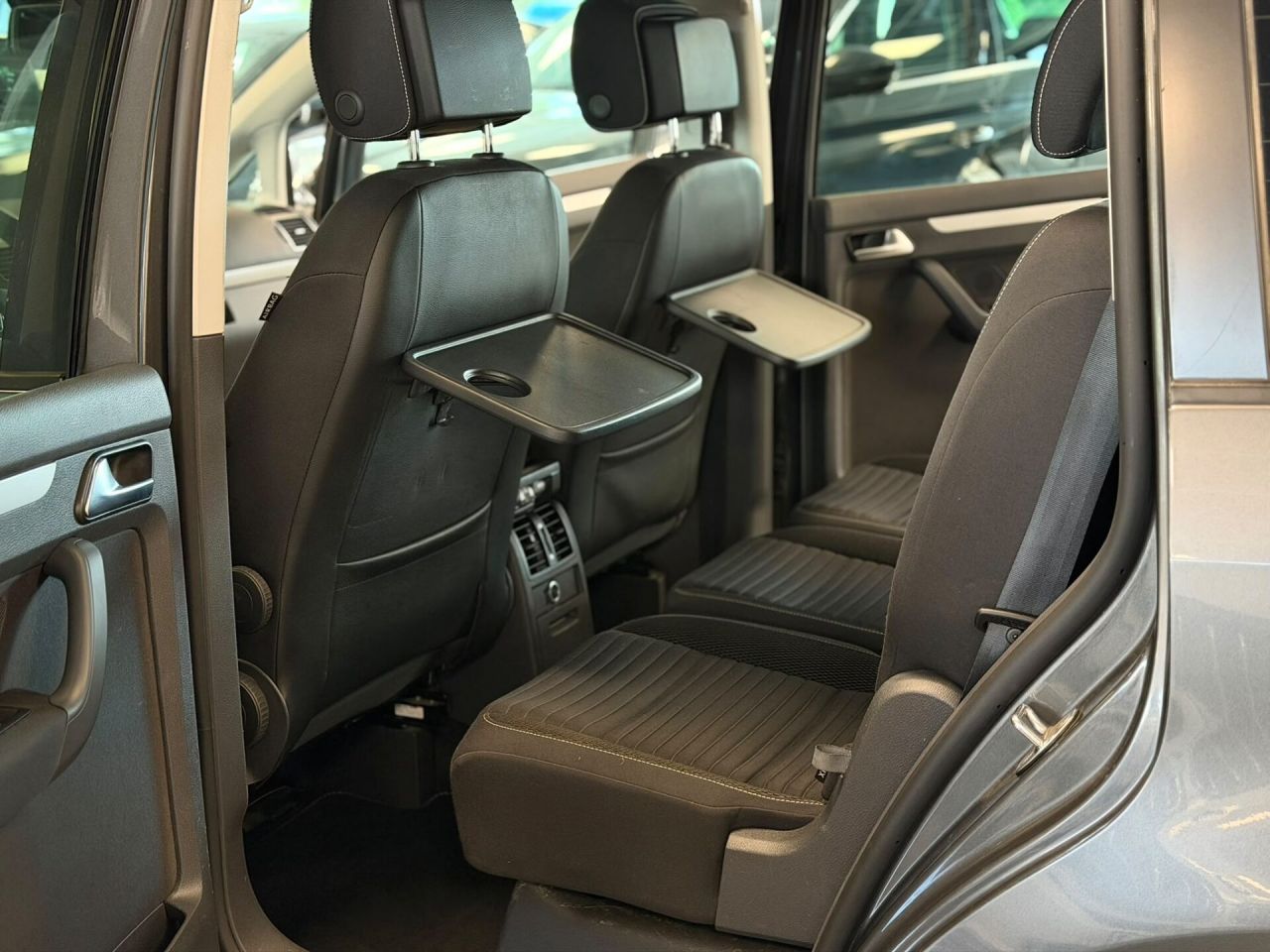 Volkswagen Touran | 14