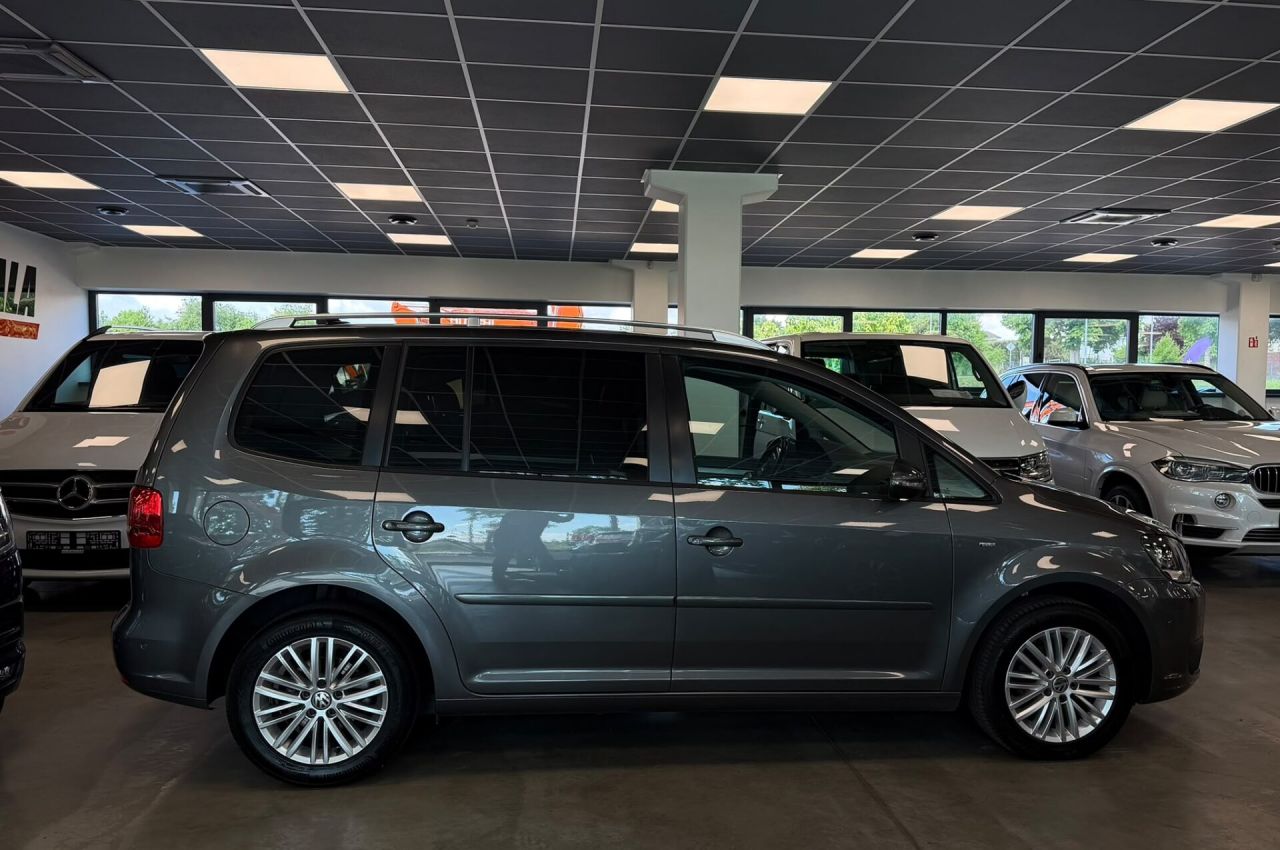 Volkswagen Touran | 8