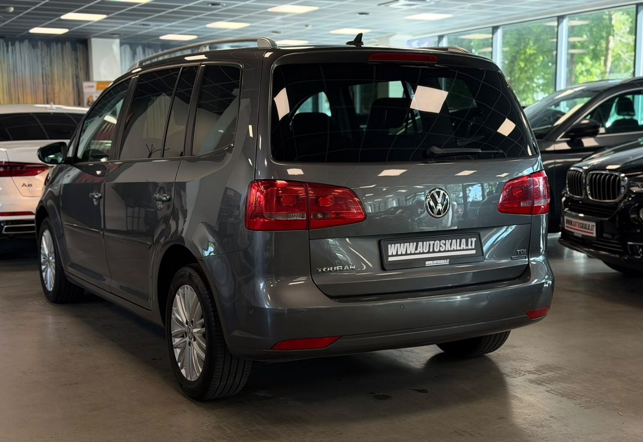 Volkswagen Touran | 16