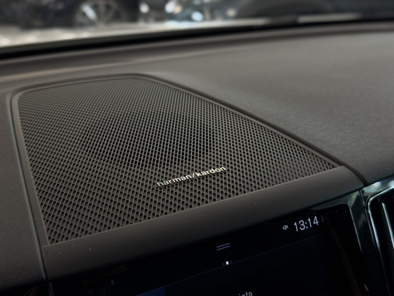 Volvo XC60 | 11