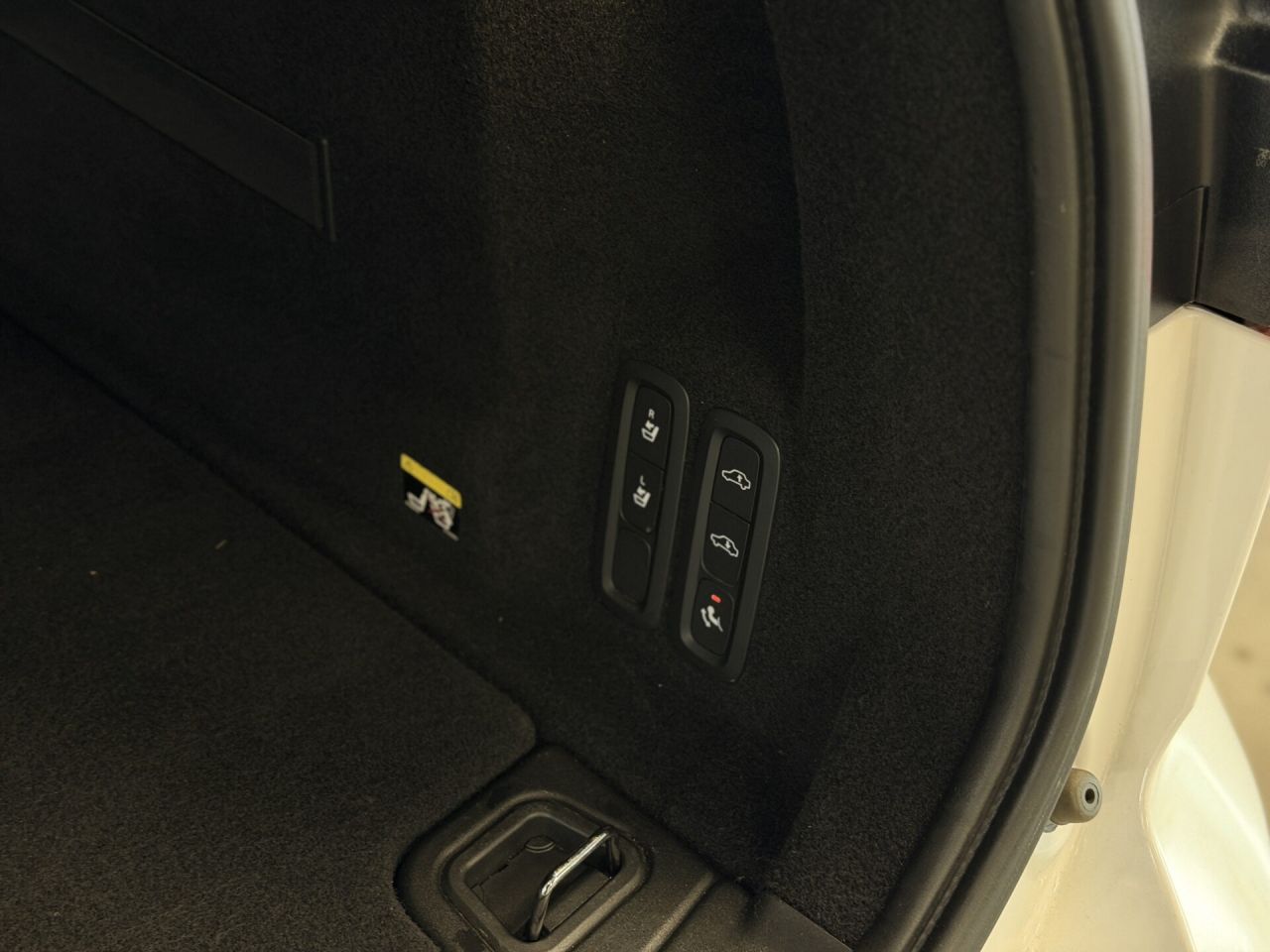 Volvo XC60 | 6