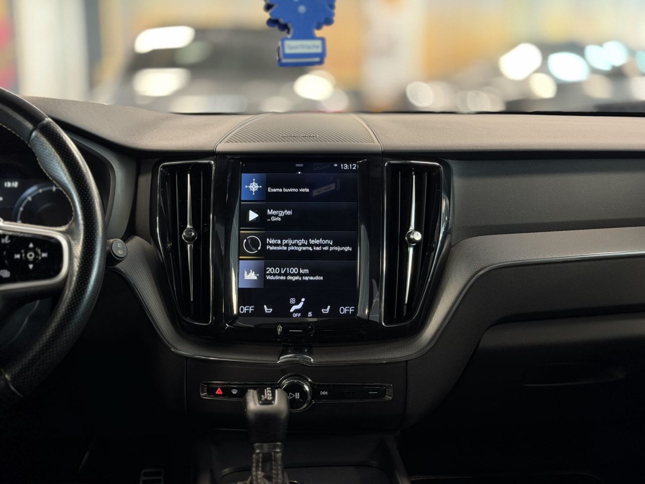 Volvo XC60 | 17