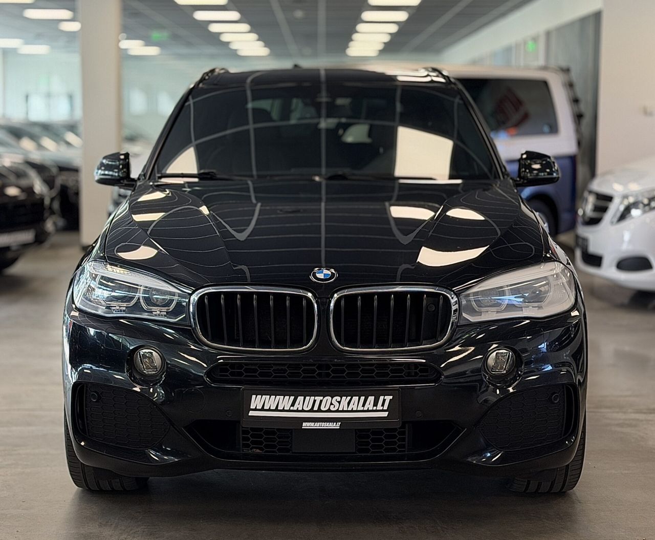 BMW X5 | 1