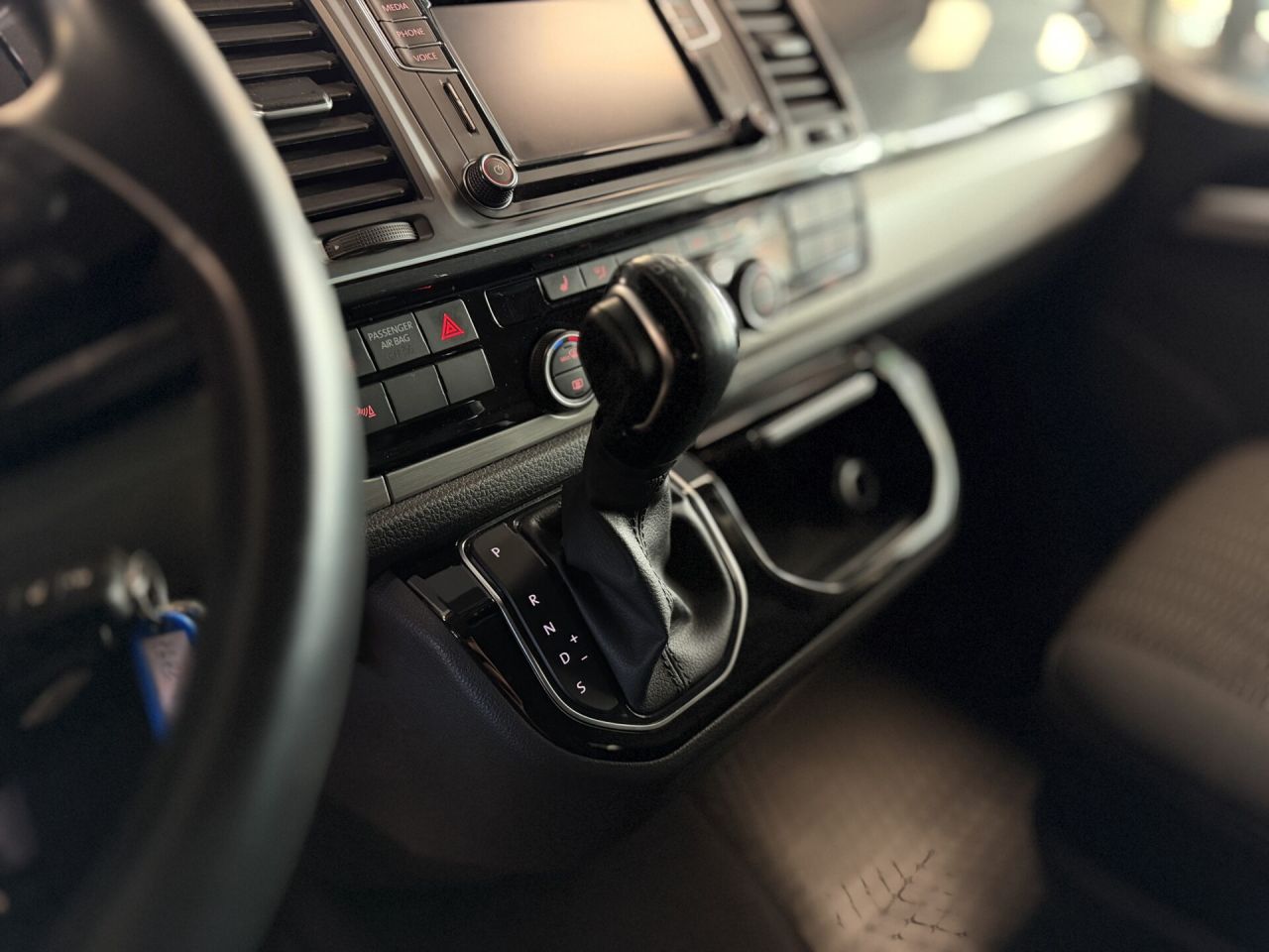 Volkswagen Multivan | 14