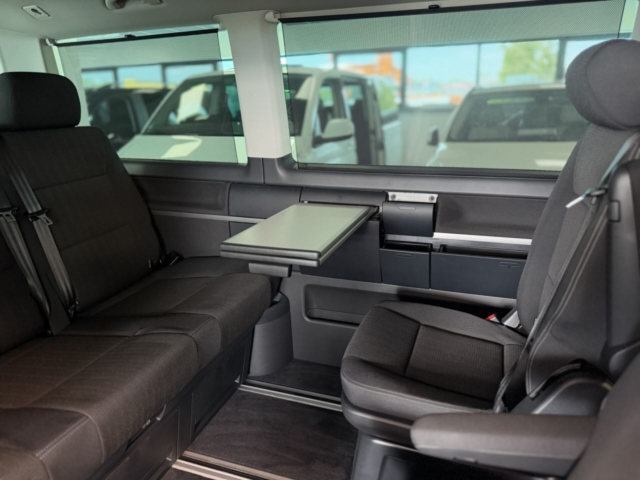 Volkswagen Multivan | 11