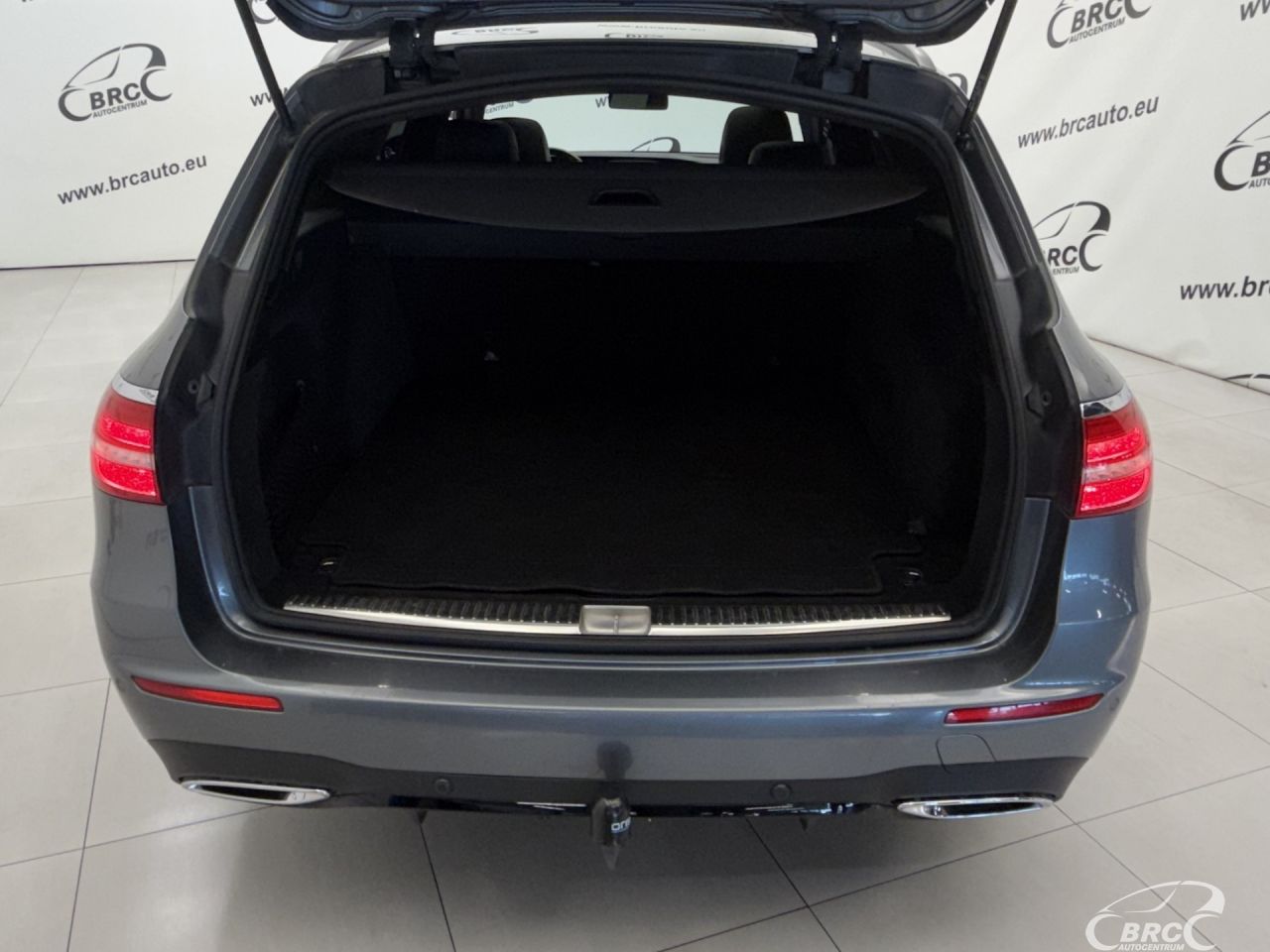 Mercedes-Benz E220 | 46