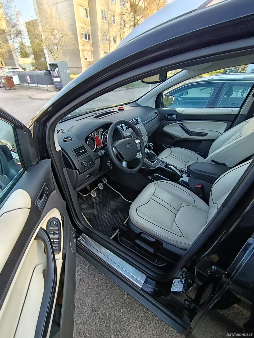 Ford Kuga | 4