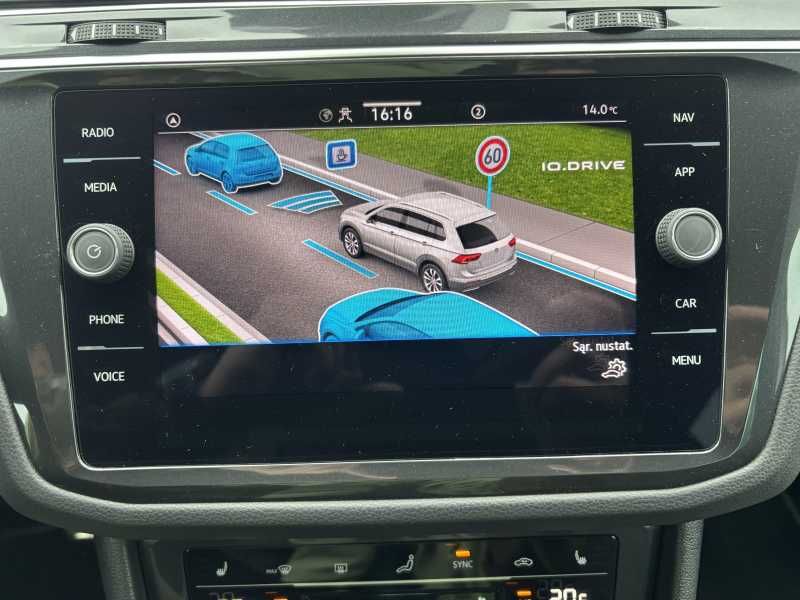 Volkswagen Tiguan | 10