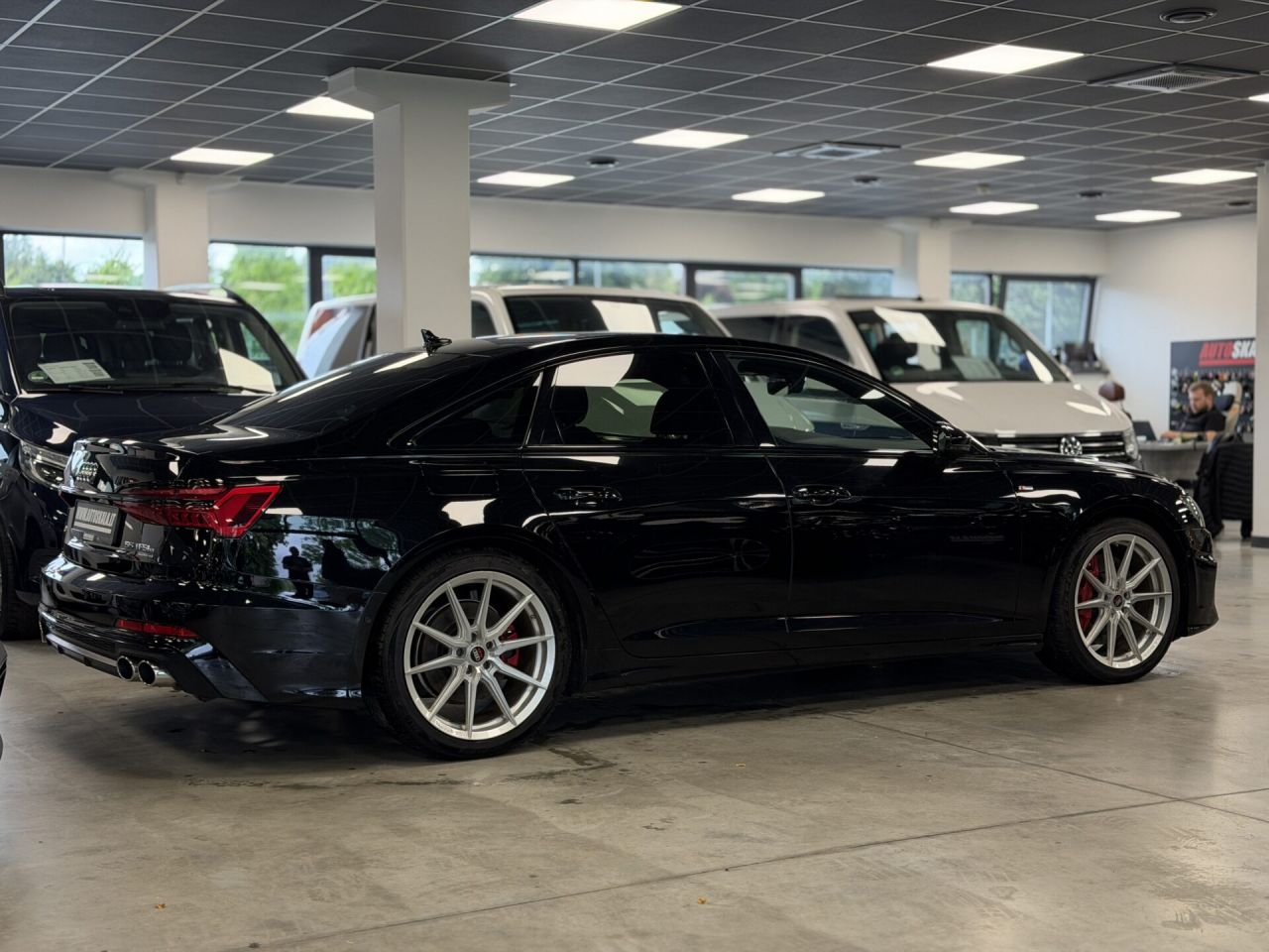 Audi A6 | 33