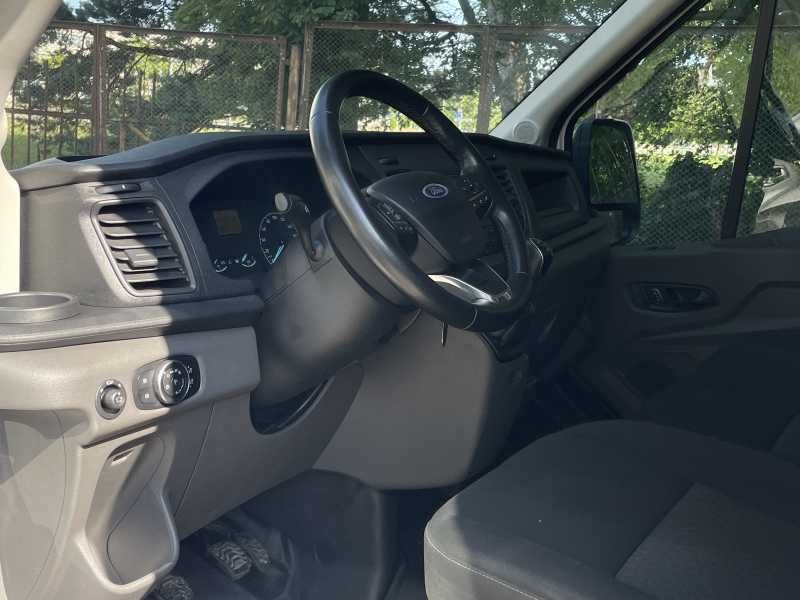 Ford Transit | 9
