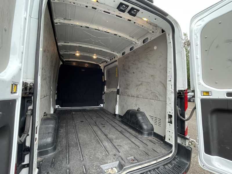 Ford Transit | 15