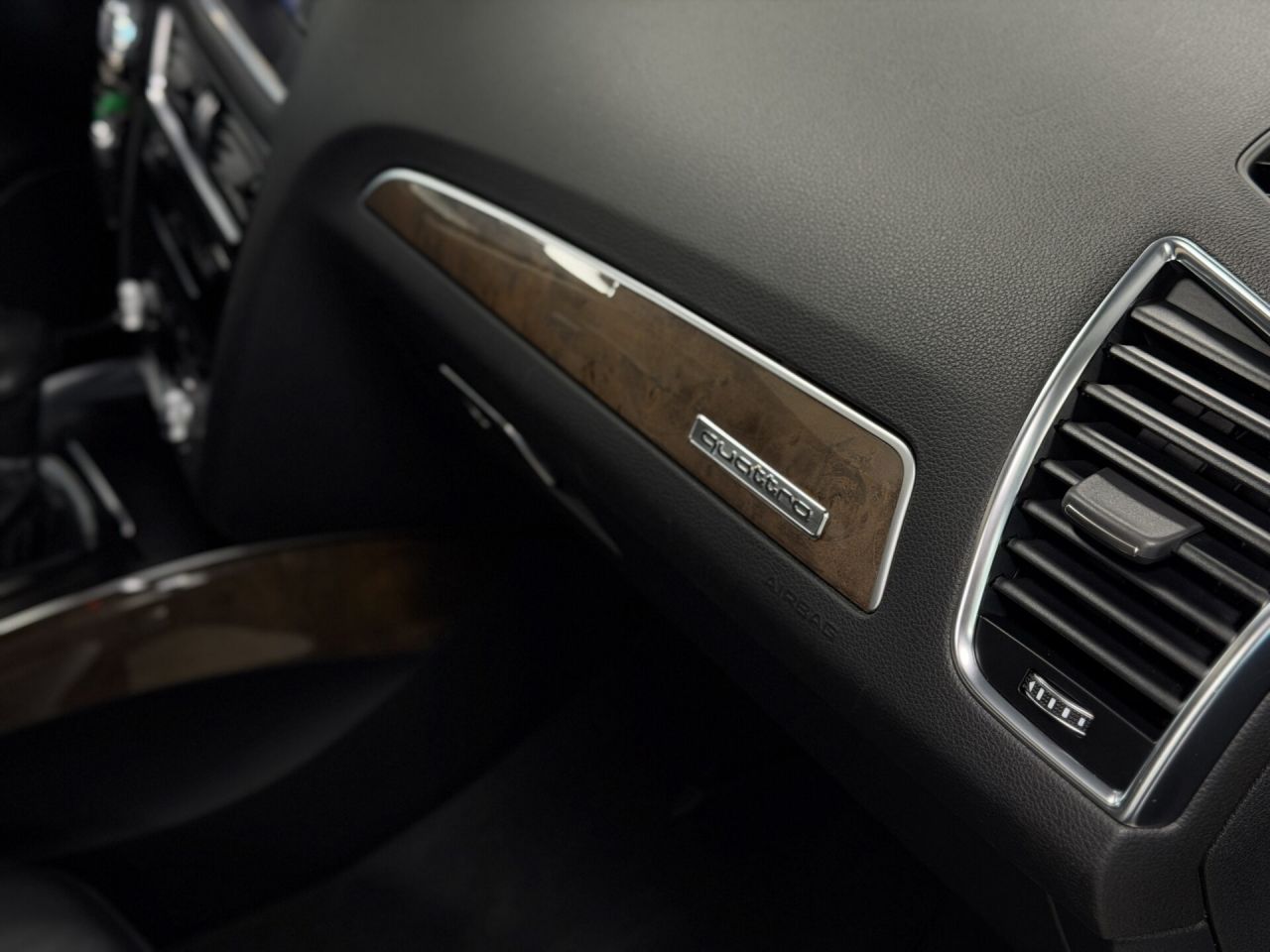 Audi Q5 | 25