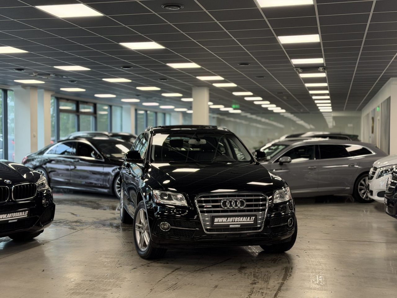 Audi Q5 | 9