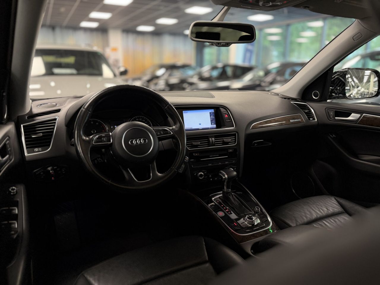 Audi Q5 | 11