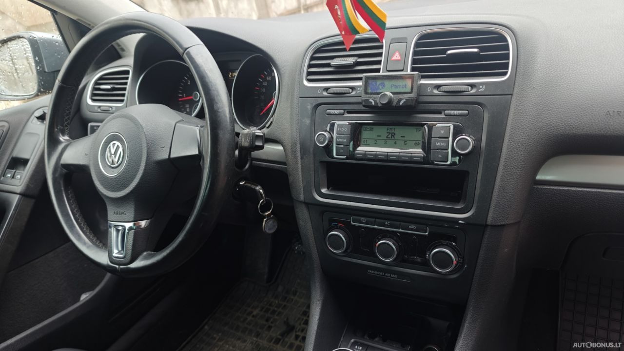 Volkswagen Golf | 7